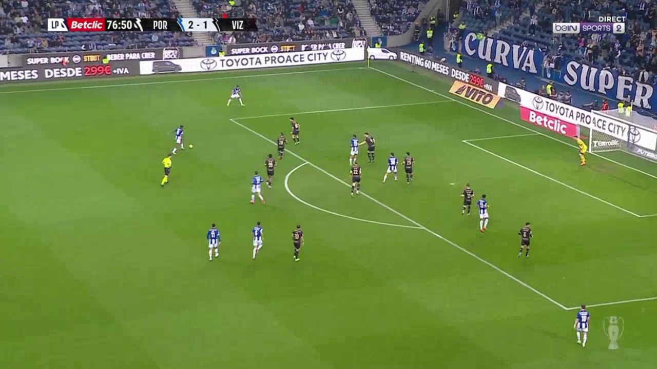 FC Porto [3]-1 Vizela - Evanilson 77'