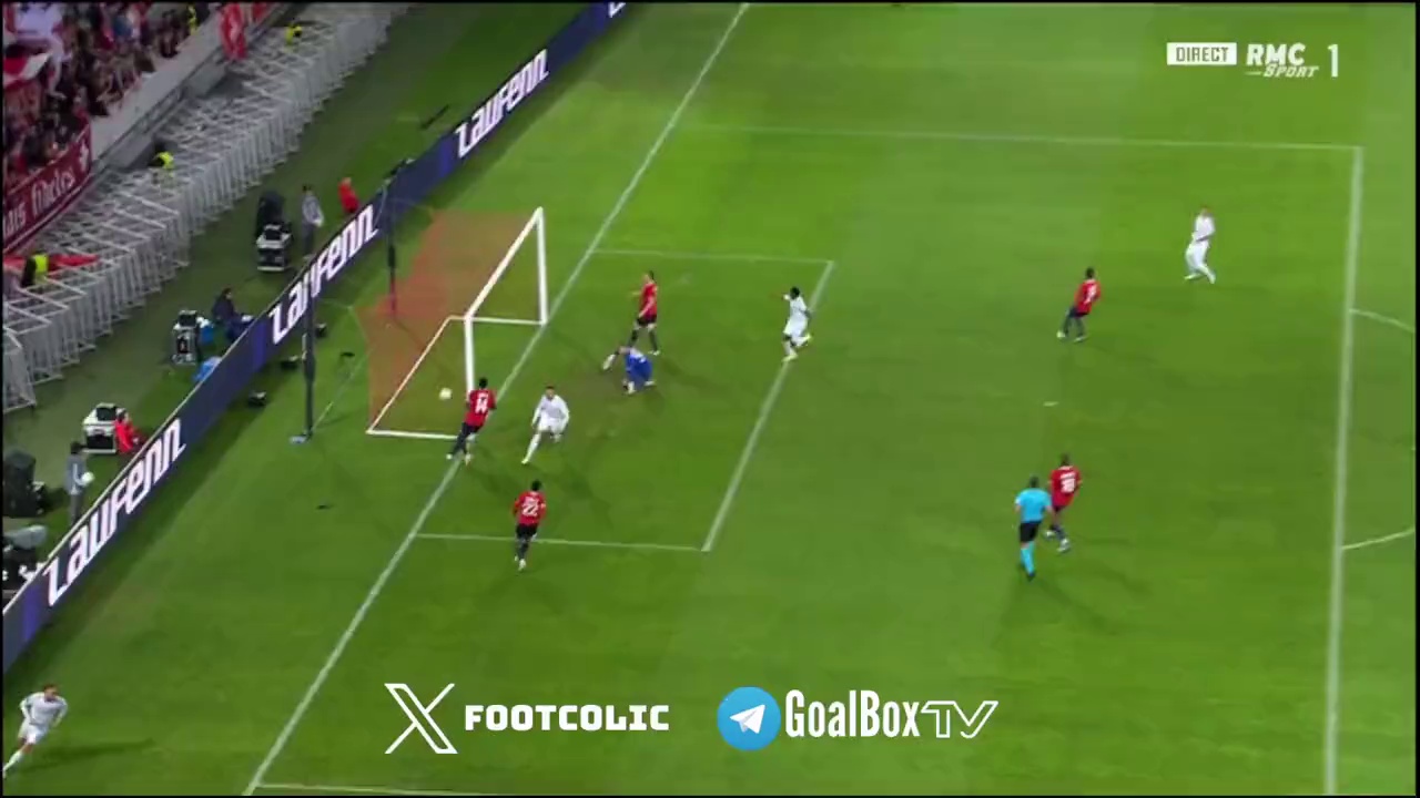 Lille 0 - [1] Slovan Bratislava - Aleksandar Cavric 25'