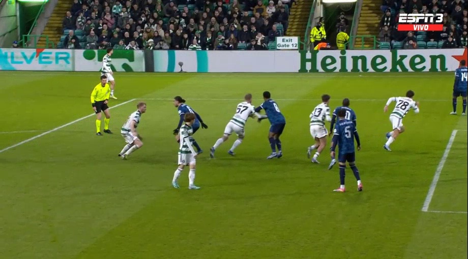 Celtic [1] - 0 Feyenoord - Luis Palma 33' (Penalty)