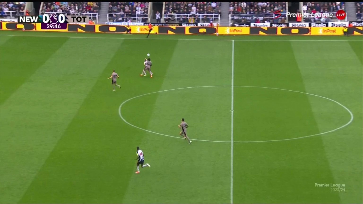 Newcastle [1] - 0 Tottenham - Alexander Isak 30'