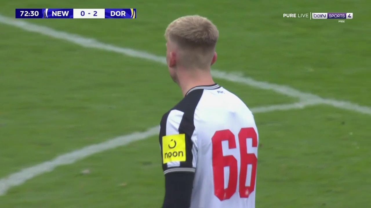 Newcastle U19 [1]-2 Dortmund U19 - Sean Neave 74'